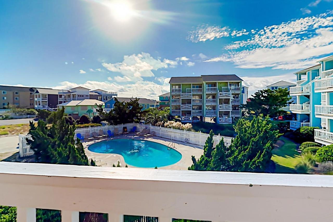 Cozy Carolina Beach Condo エクステリア 写真