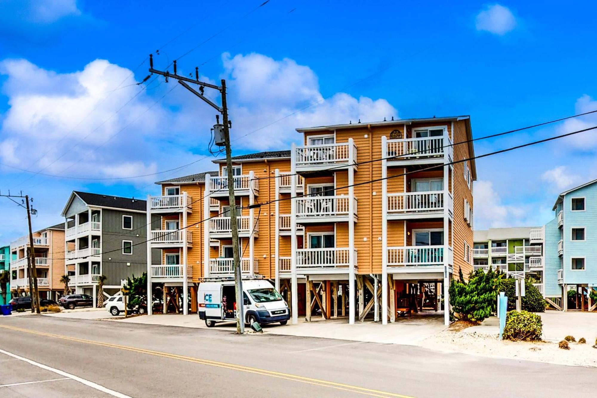 Cozy Carolina Beach Condo エクステリア 写真